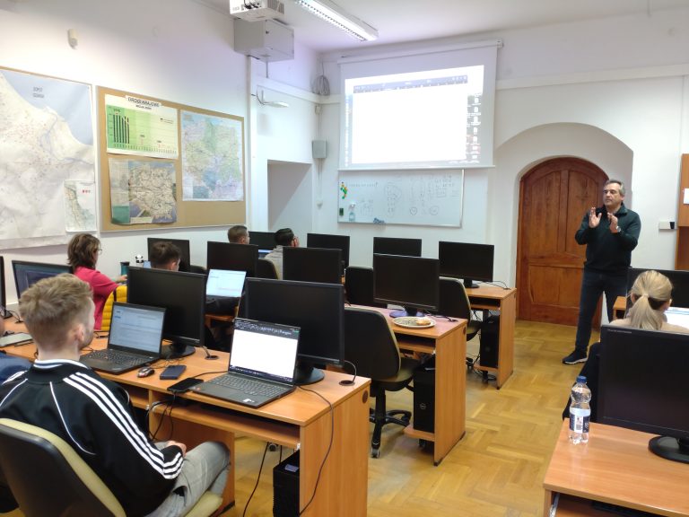 First training course on advanced data analytics (basic level) Gdańsk, February 6-9, 2024